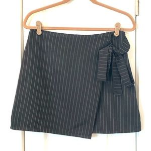 NASTY GAL PINSTRIPE SKIRT